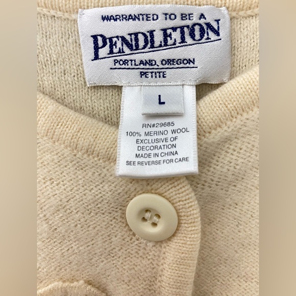 Pendleton Women’s Sz LP Cardigan Sweater Floral Bead Design Ivory Merino Wool - Picture 8 of 8